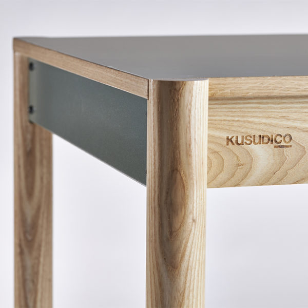 Loft writing desk_KusudiCo